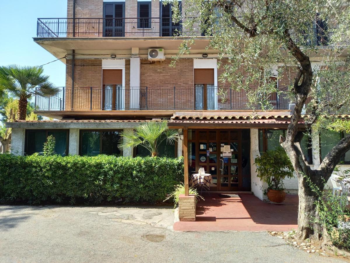 B&B La Vela Villa Rosa Di Martinsicuro ภายนอก รูปภาพ