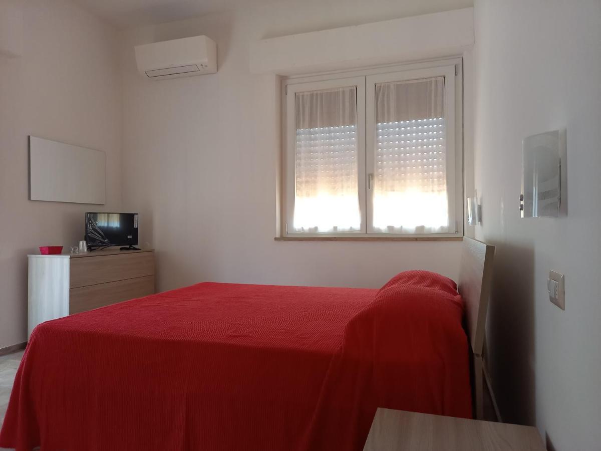 B&B La Vela Villa Rosa Di Martinsicuro ภายนอก รูปภาพ