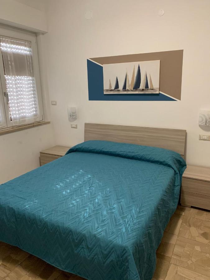 B&B La Vela Villa Rosa Di Martinsicuro ภายนอก รูปภาพ